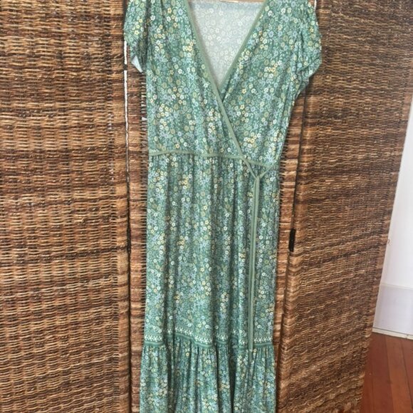 Max Studio Green Printed Ruffle Hem Wrap Dress XL - Picture 2 of 4
